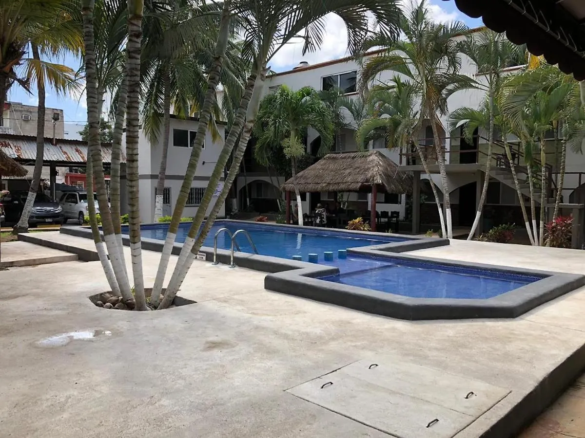 كانكون Azteca Hotel 2*,