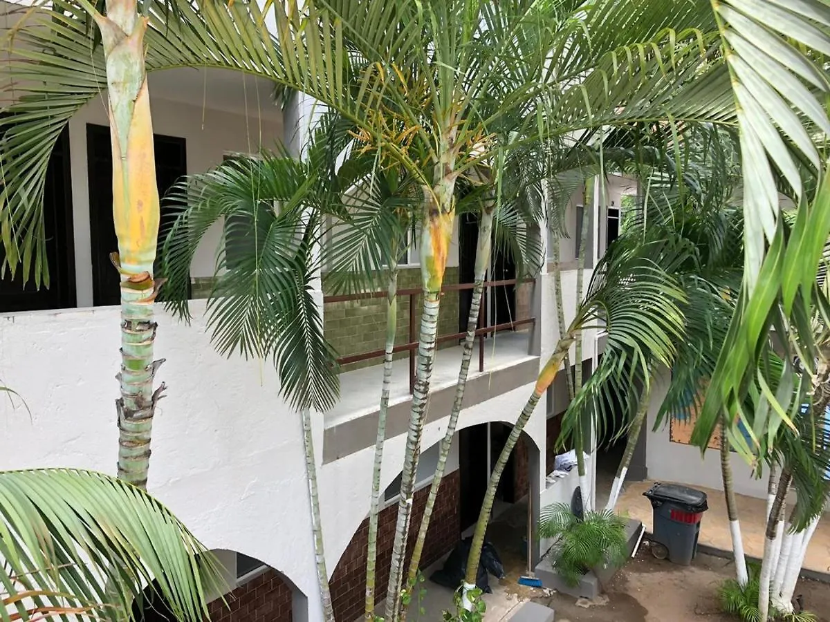 كانكون Azteca Hotel 2*,  المكسيك