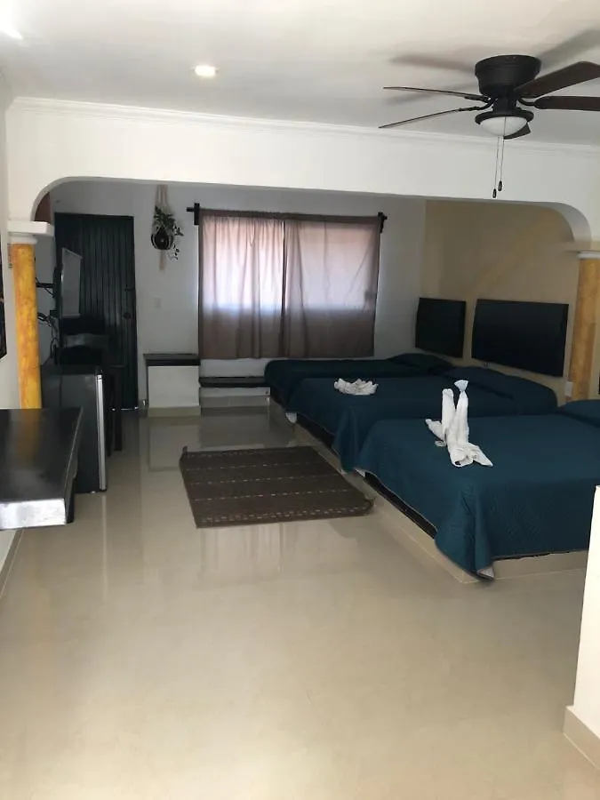 كانكون Azteca Hotel المكسيك