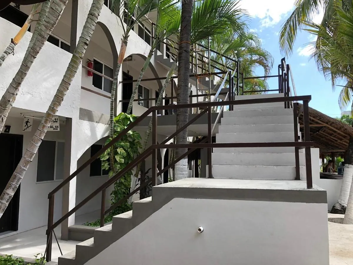 Azteca Hotel Cancún